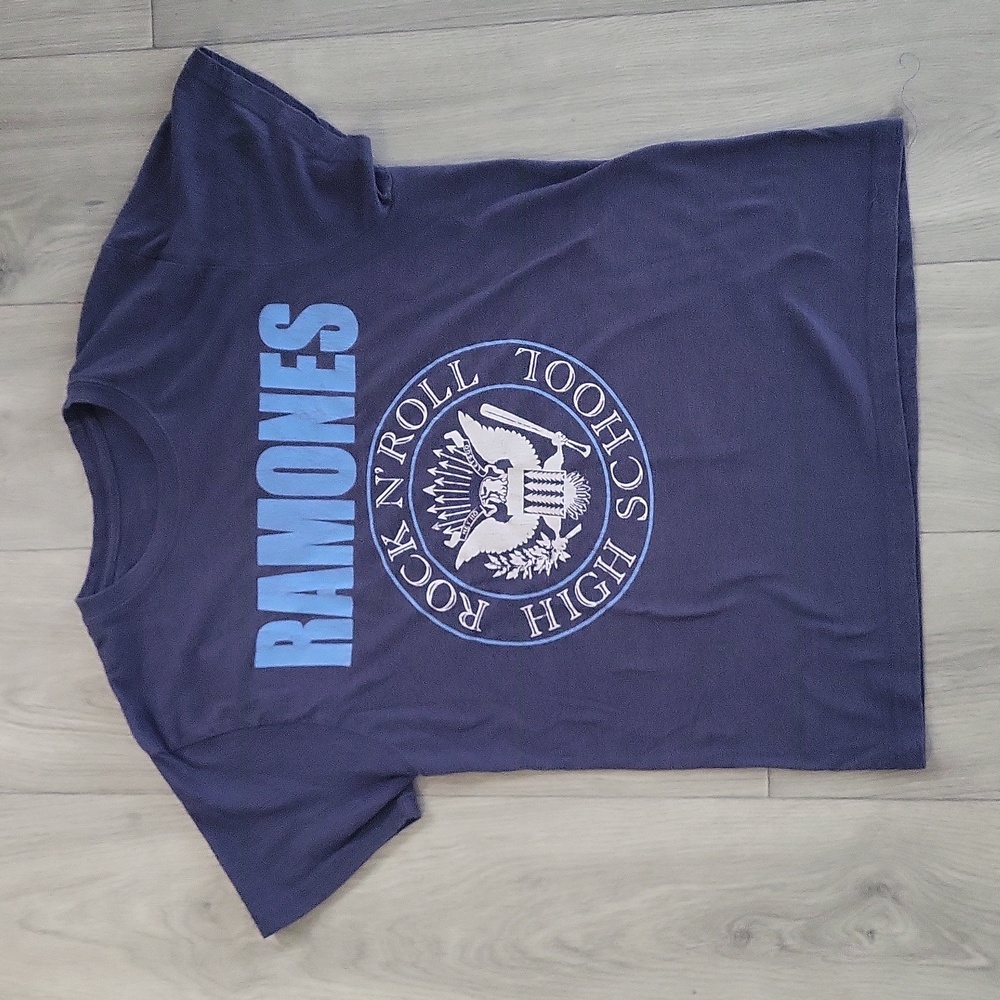 Ramones Rock N Roll High School T-Shirt Men's Medium